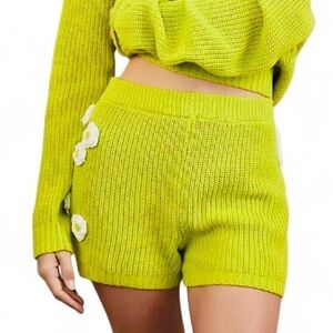 Anthro Green Knit High Waisted Shorts XS Crochet Daisy Floral Lounge Flat White